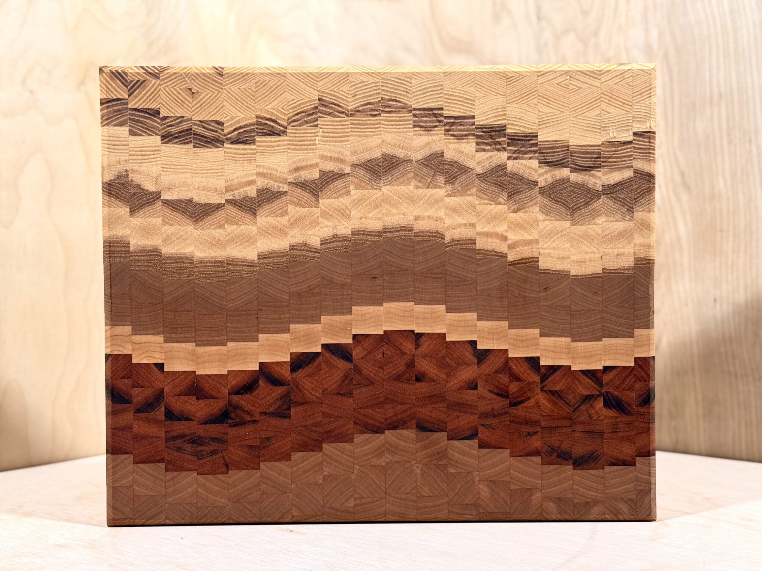 end grain cutting board